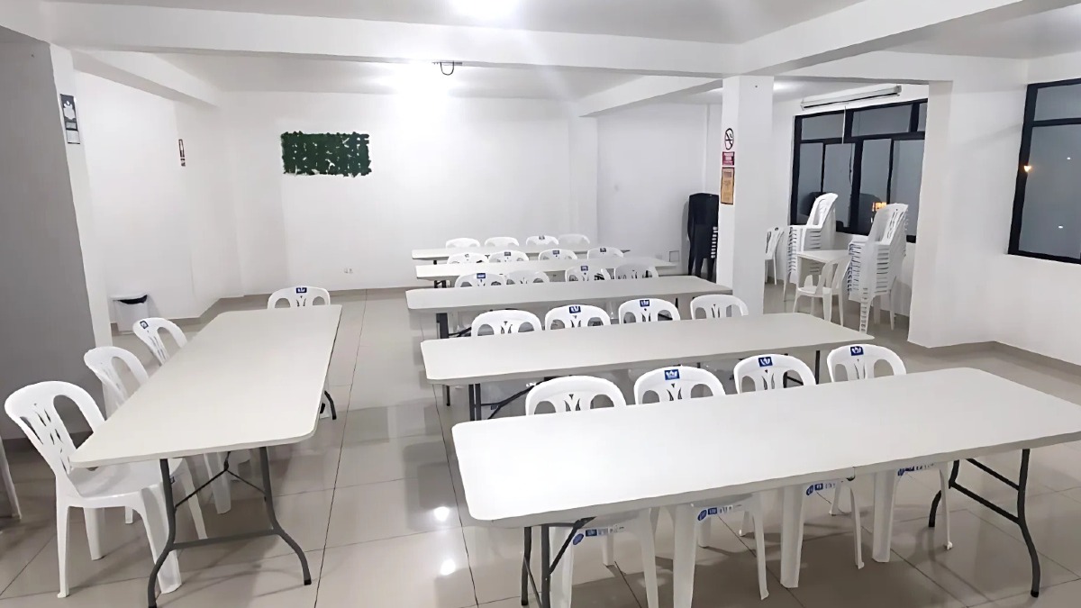 Sala de eventos y Capacitaciones Santa Luzmila