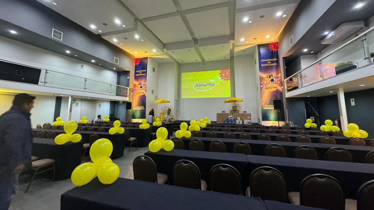 Salon Pizarro - imagen adicional